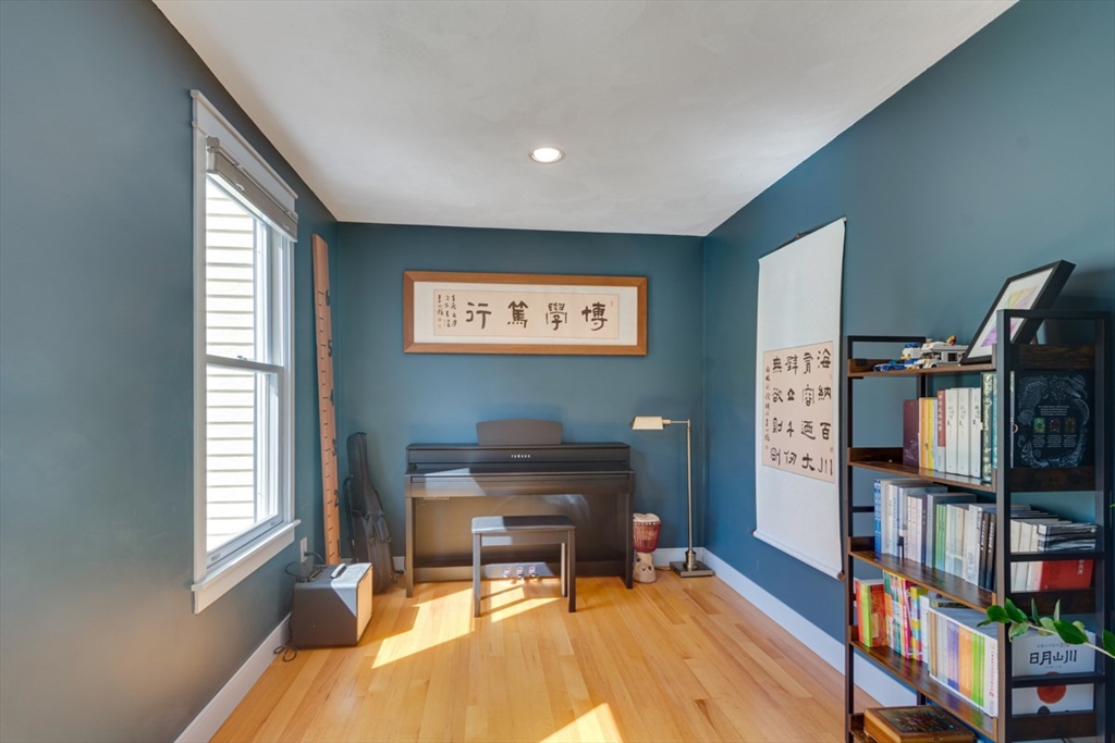 124 Mastro Dr