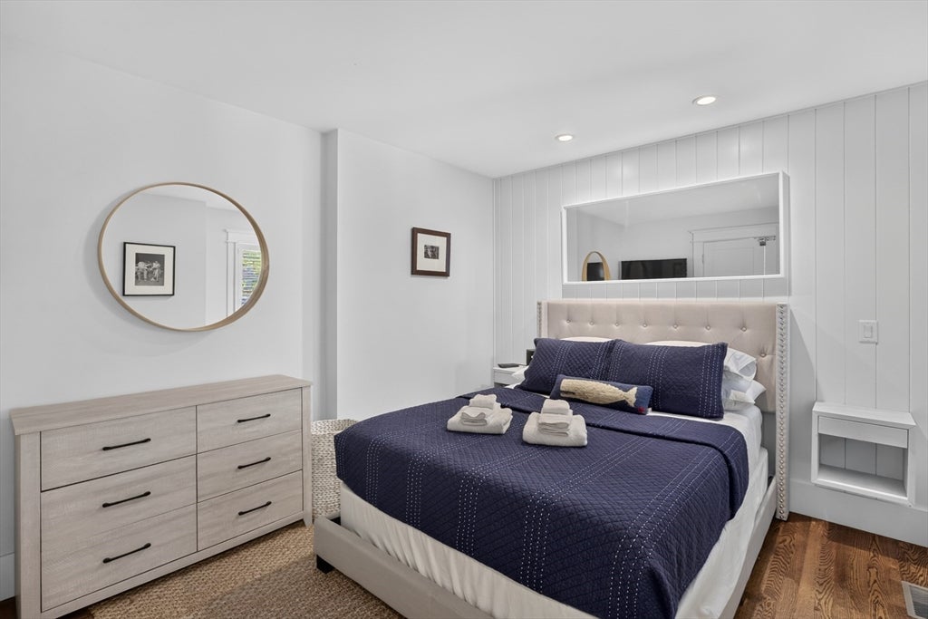 32 Bradford Street #1, Provincetown, MA, 32 Bradford Street #1, Provincetown, MA Photo #14