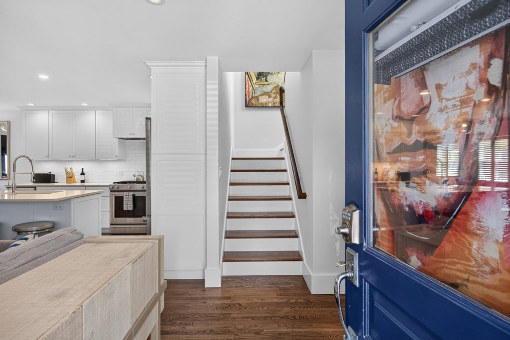 32 Bradford Street #1, Provincetown, MA, 32 Bradford Street #1, Provincetown, MA Photo #5