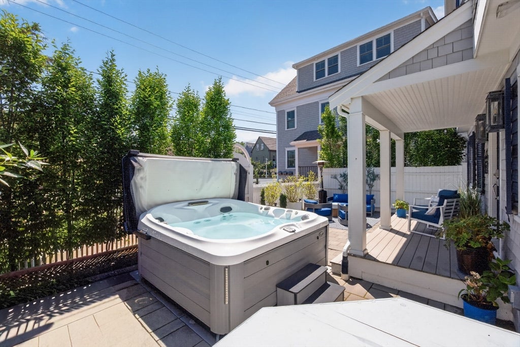 32 Bradford Street #1, Provincetown, MA, 32 Bradford Street #1, Provincetown, MA Photo #30