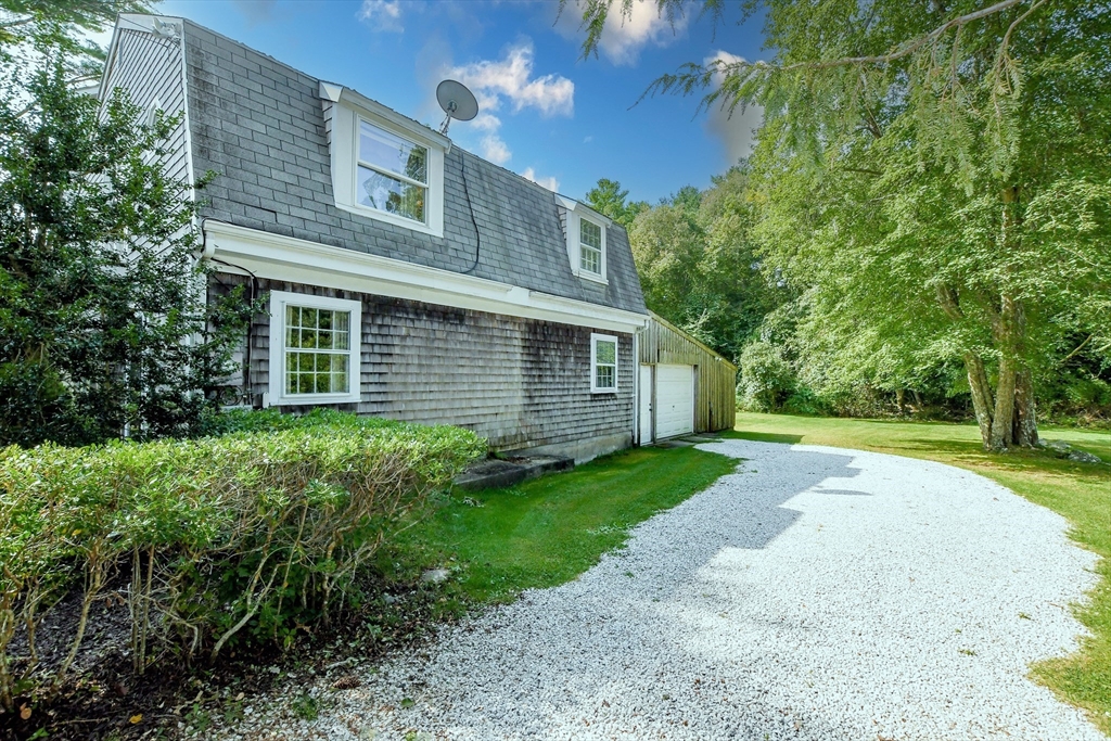 24 Brant Beach Ave
