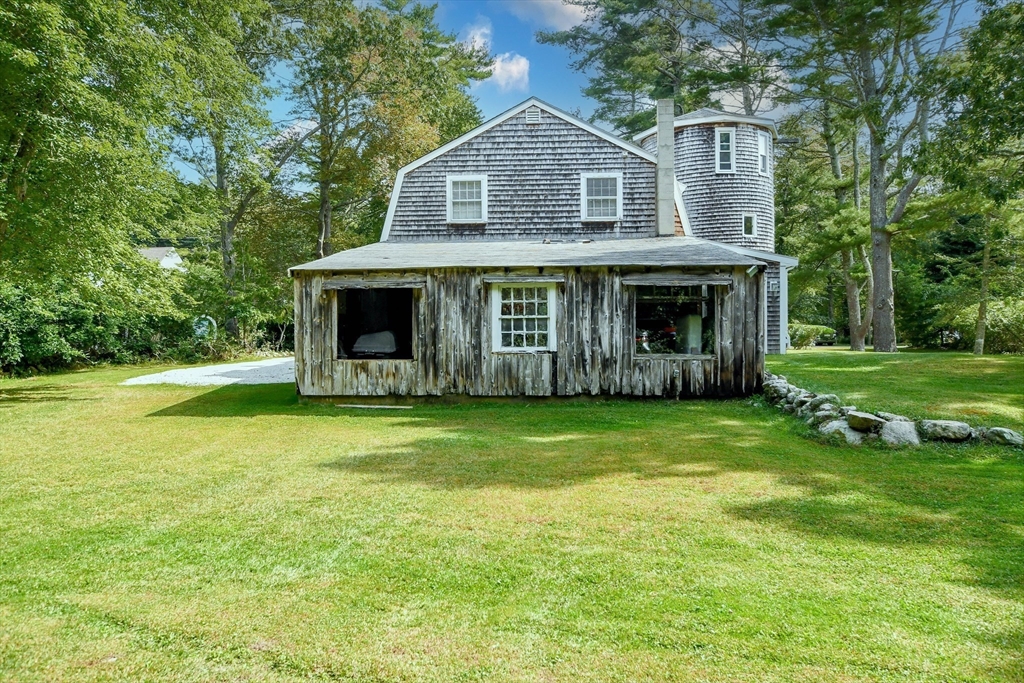 24 Brant Beach Ave