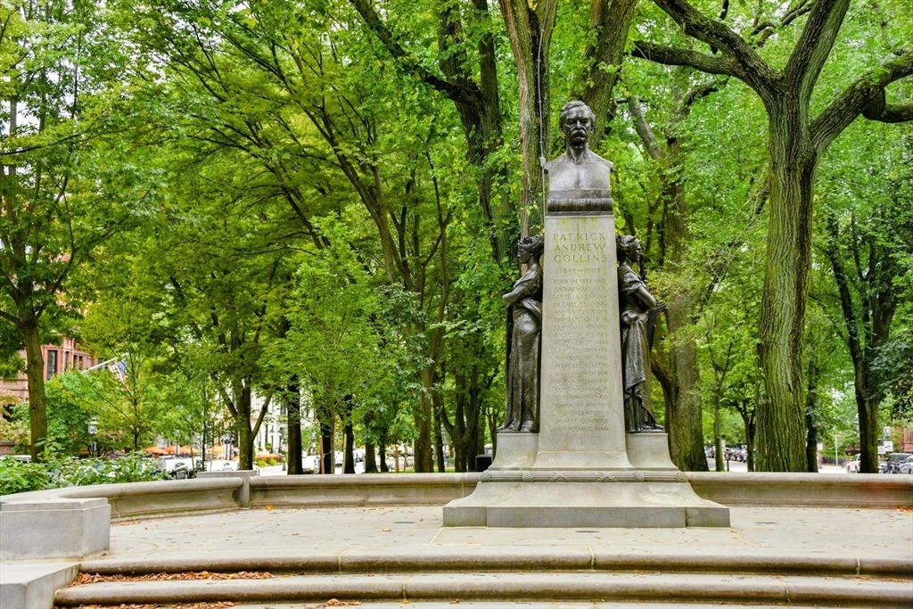 127 Commonwealth Ave