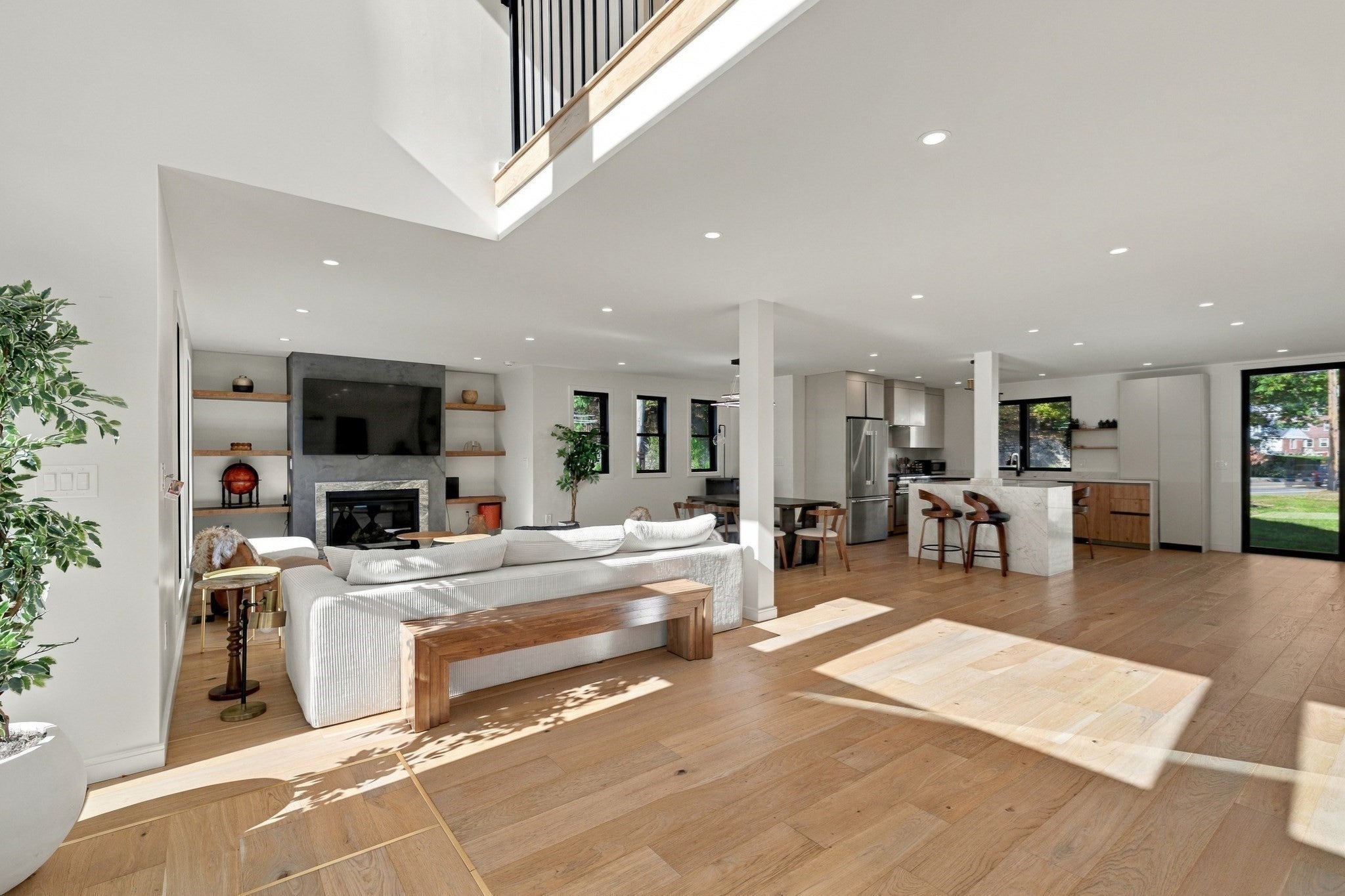 8 Noanett Rd, Needham, MA, 8 Noanett Rd, Needham, MA Photo #2