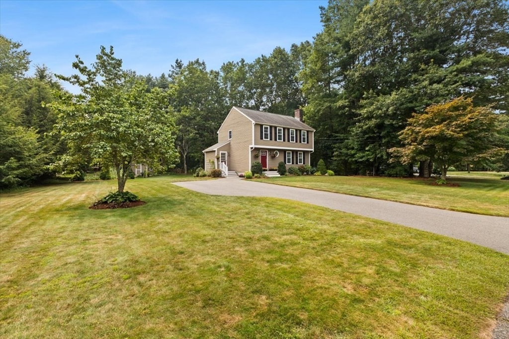 7 Strawstone Lane