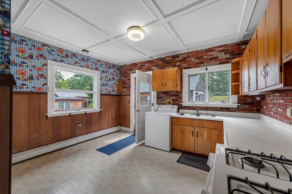 130 Main Street, Rockport, MA, 130 Main Street, Rockport, MA Photo #20