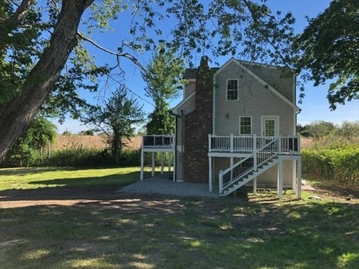 35 Holbrook Ave