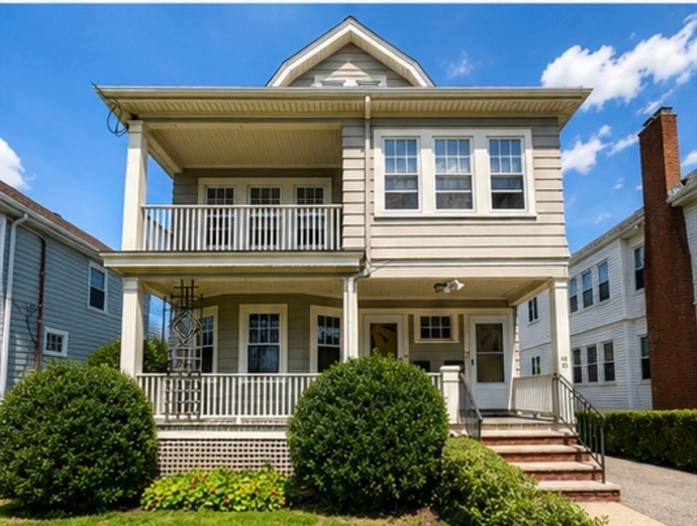 Click for 33 Philips Street #2, Arlington, MA slideshow Click for 33 Philips Street #2, Arlington, MA slideshow