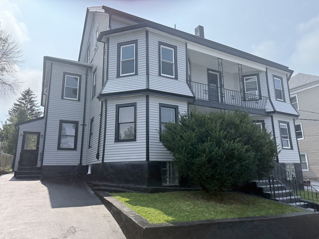 597 King Philip St
