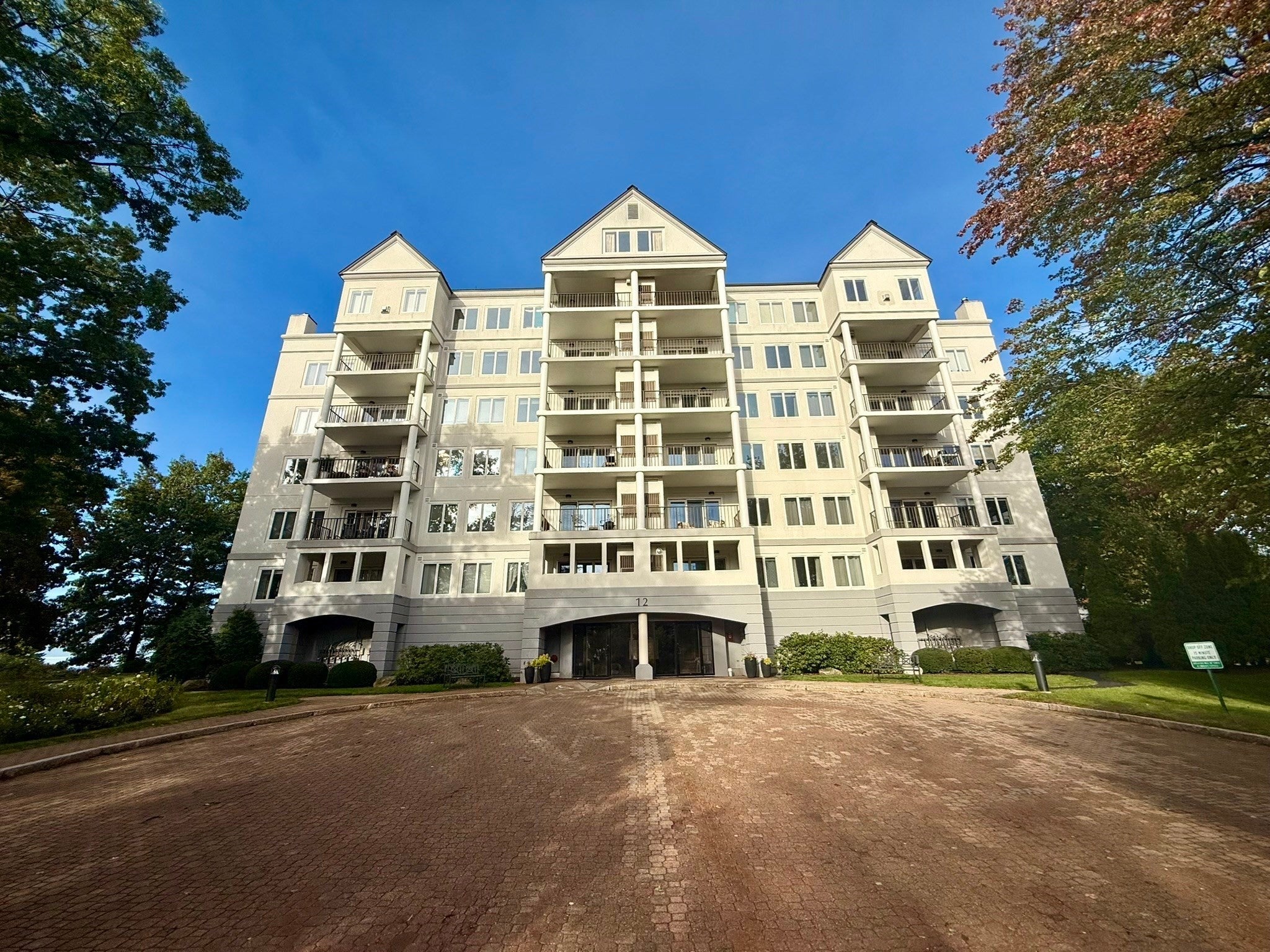 12 Mountain Laurels Dr #308, Nashua, NH, 12 Mountain Laurels Dr #308, Nashua, NH Photo #1