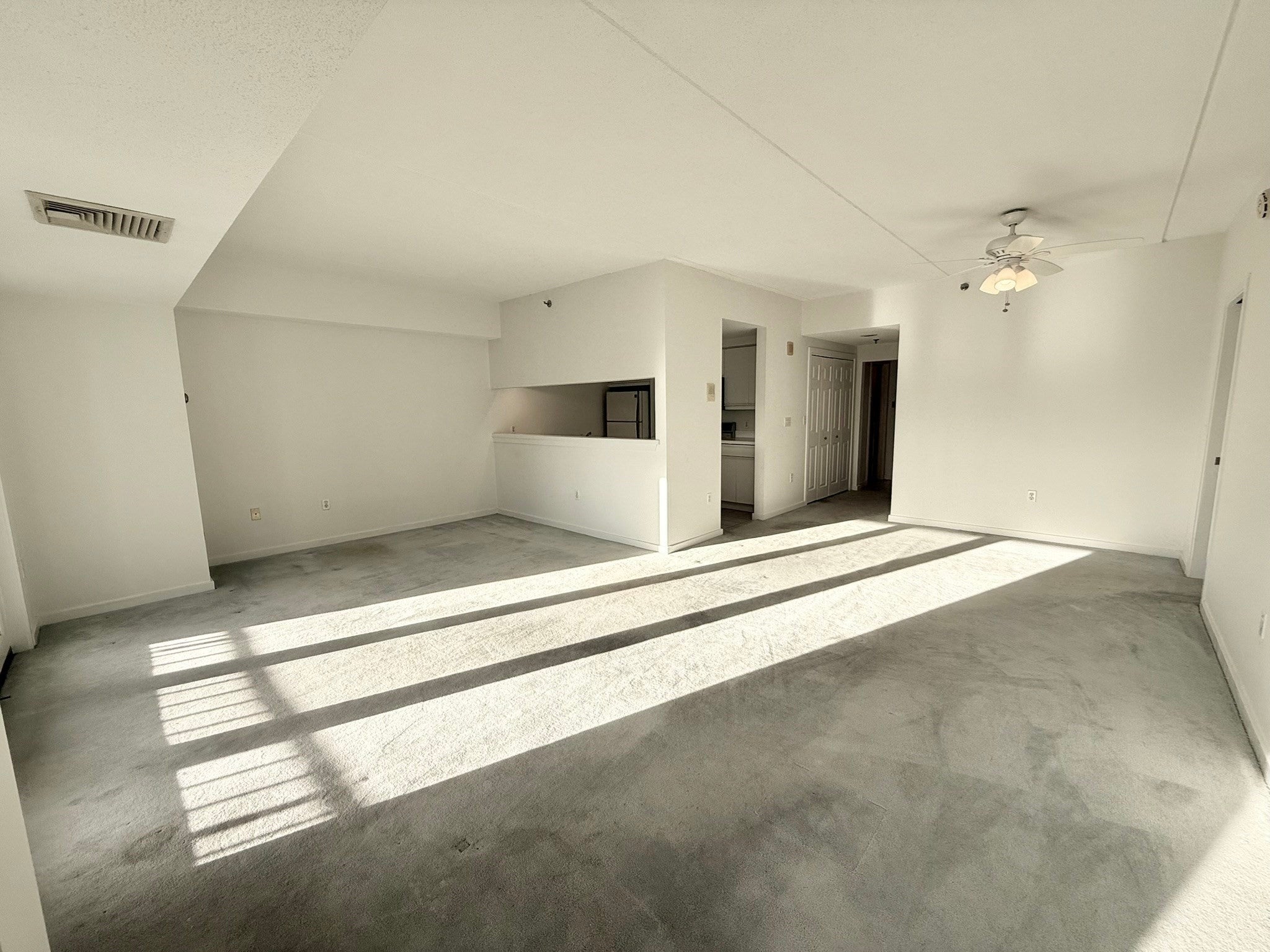 12 Mountain Laurels Dr #308, Nashua, NH, 12 Mountain Laurels Dr #308, Nashua, NH Photo #3