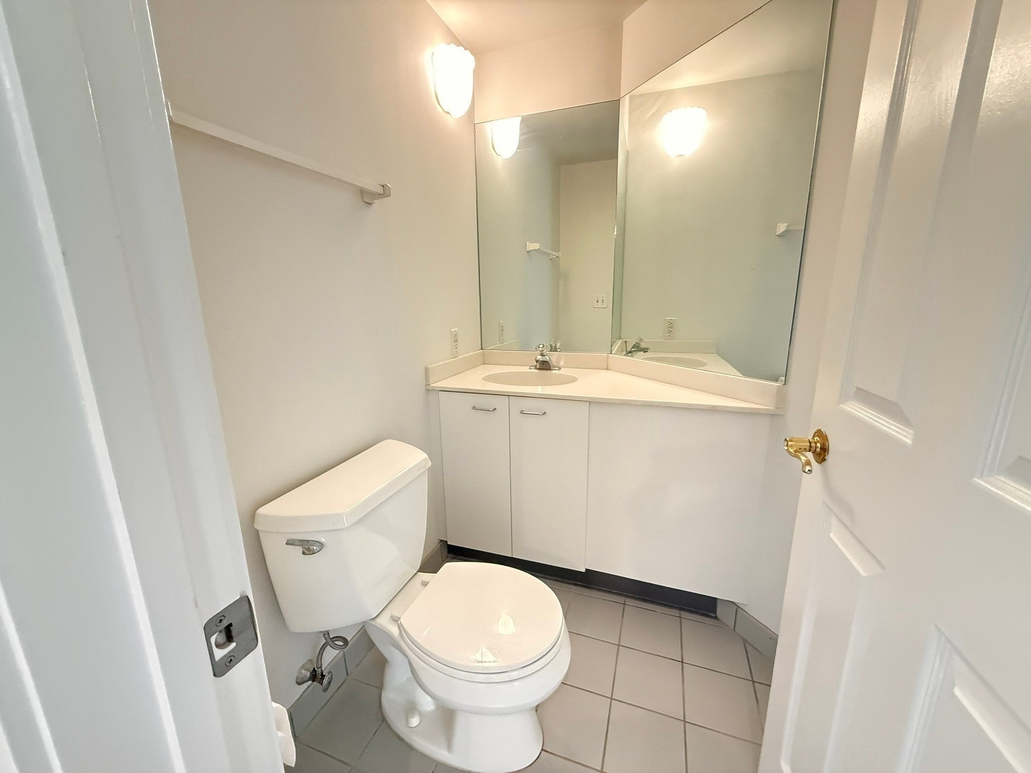 12 Mountain Laurels Dr #308, Nashua, NH, 12 Mountain Laurels Dr #308, Nashua, NH Photo #13