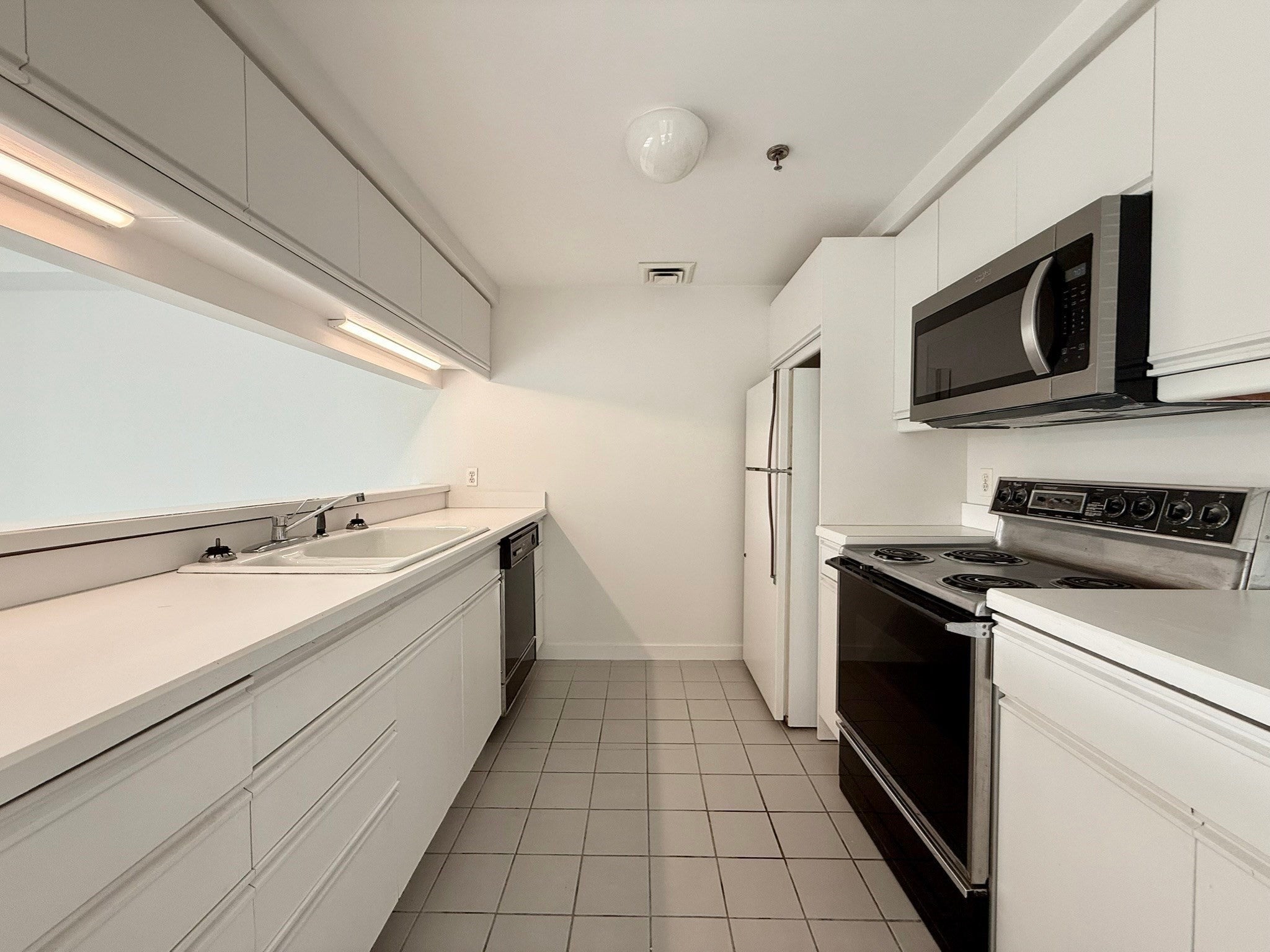 12 Mountain Laurels Dr #308, Nashua, NH, 12 Mountain Laurels Dr #308, Nashua, NH Photo #5