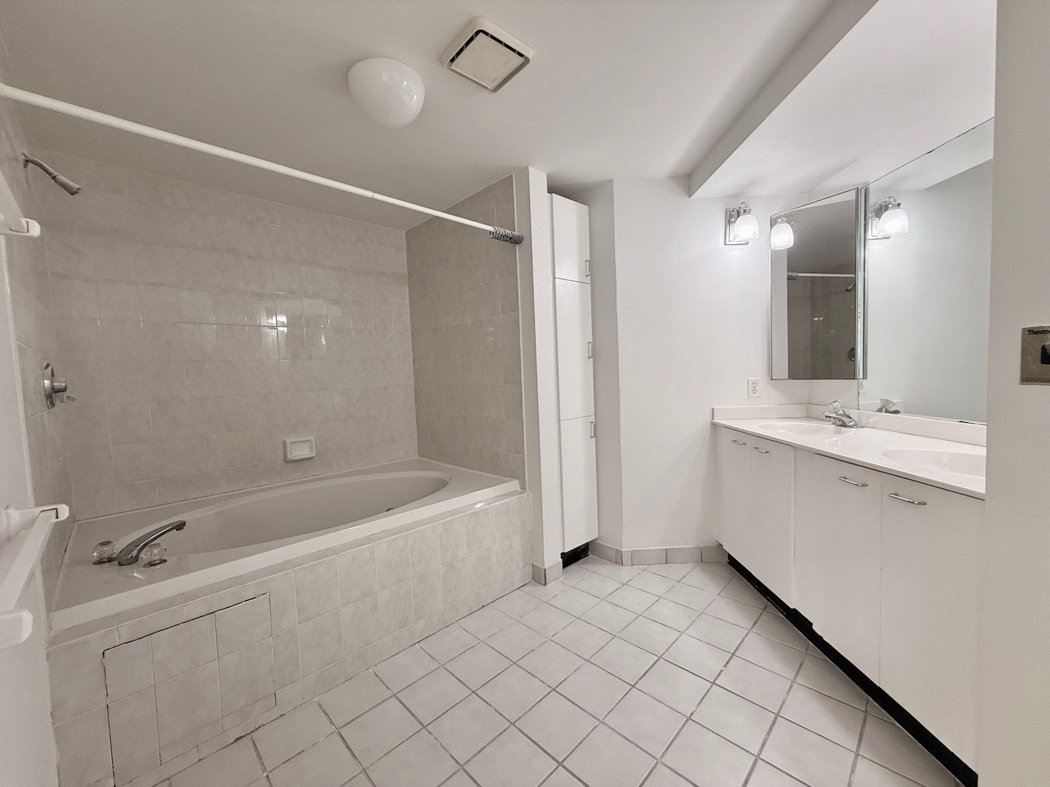 12 Mountain Laurels Dr #308, Nashua, NH, 12 Mountain Laurels Dr #308, Nashua, NH Photo #11