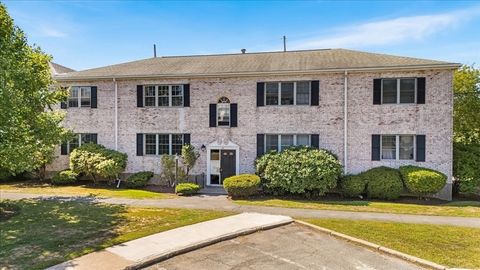 30 Lake Shore Ct 1 Boston MA 02135