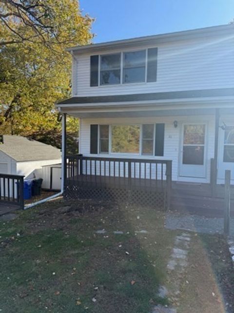 61 Glenmore Street Springfield MA 01129