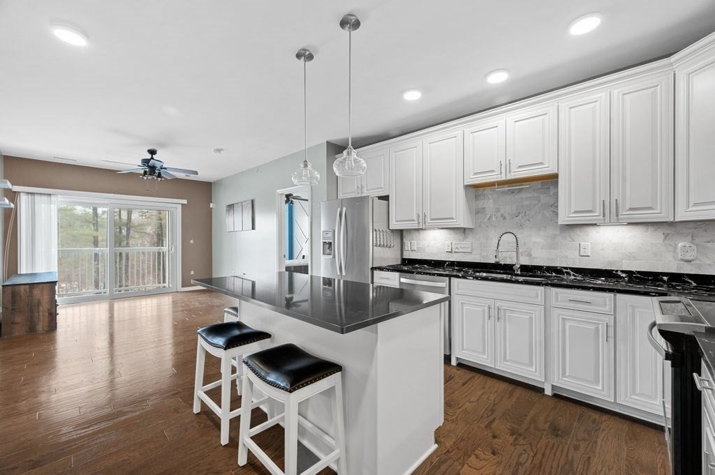220 Martins Landing