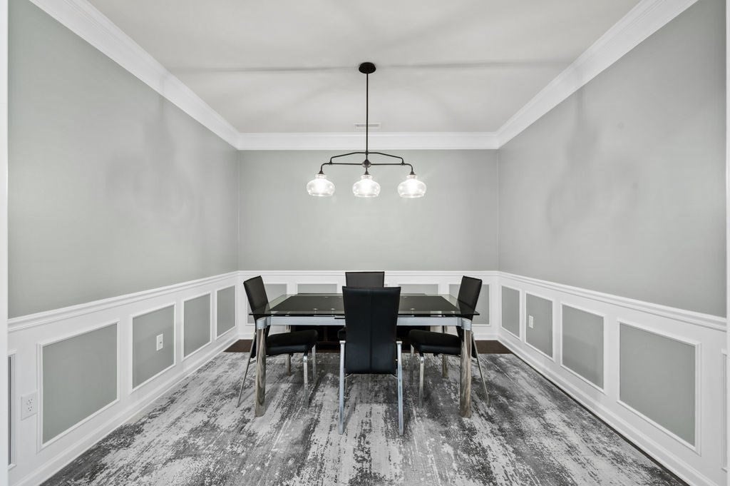 220 Martins Landing 411