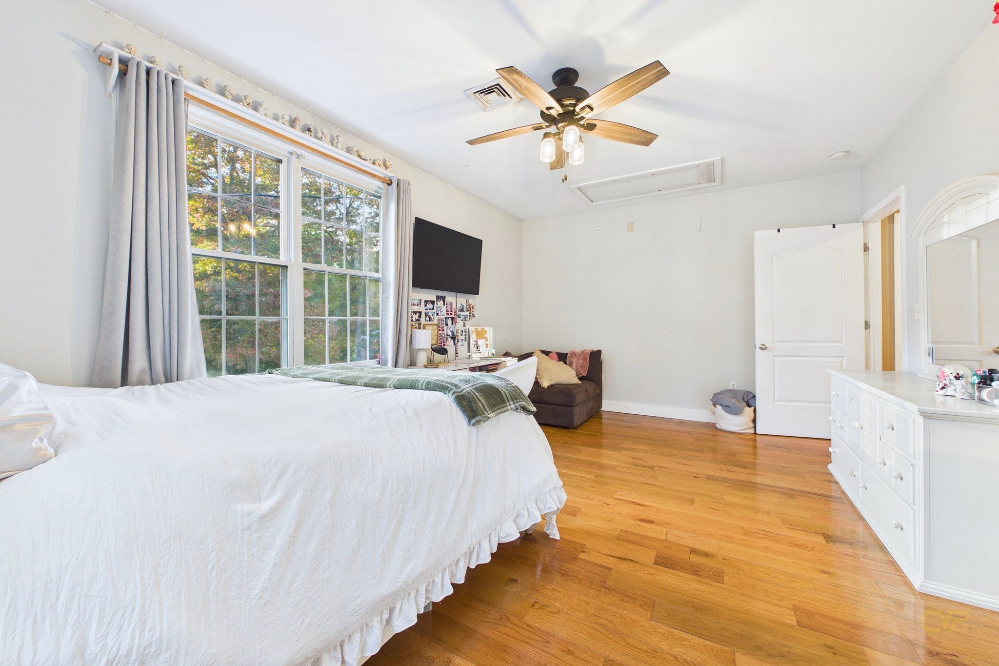 1485 N Hixville Rd, Dartmouth, MA, 1485 N Hixville Rd, Dartmouth, MA Photo #19