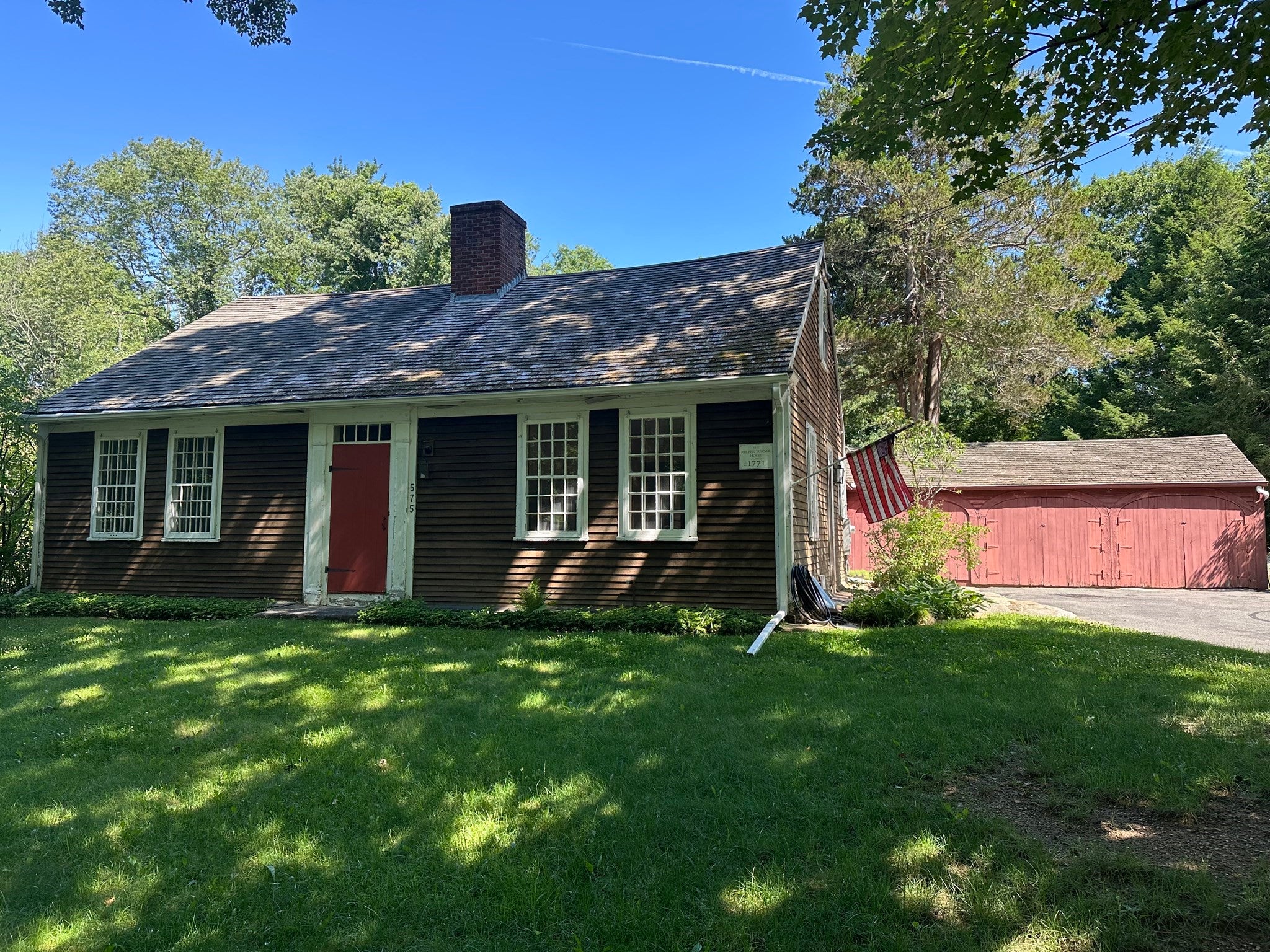 575 Old West Brookfield Rd