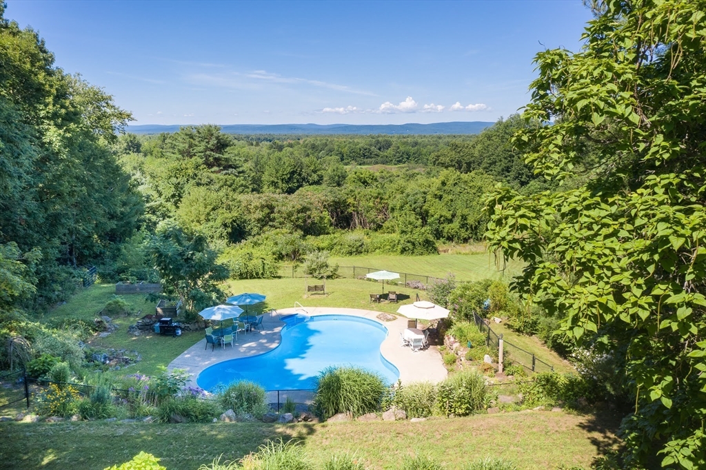 410 Old Montague Rd