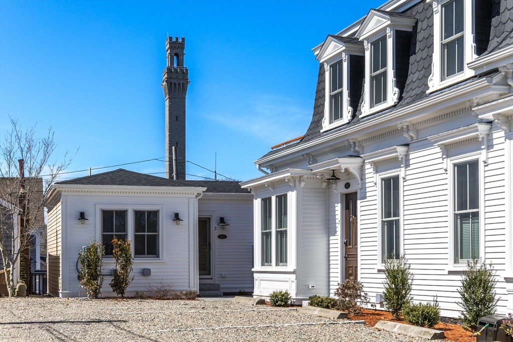 12 Center Street Unit 3