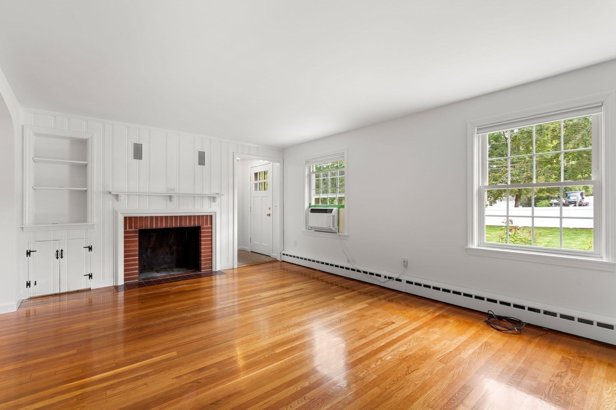 369 Main St, Holden, MA, 369 Main St, Holden, MA Photo #17