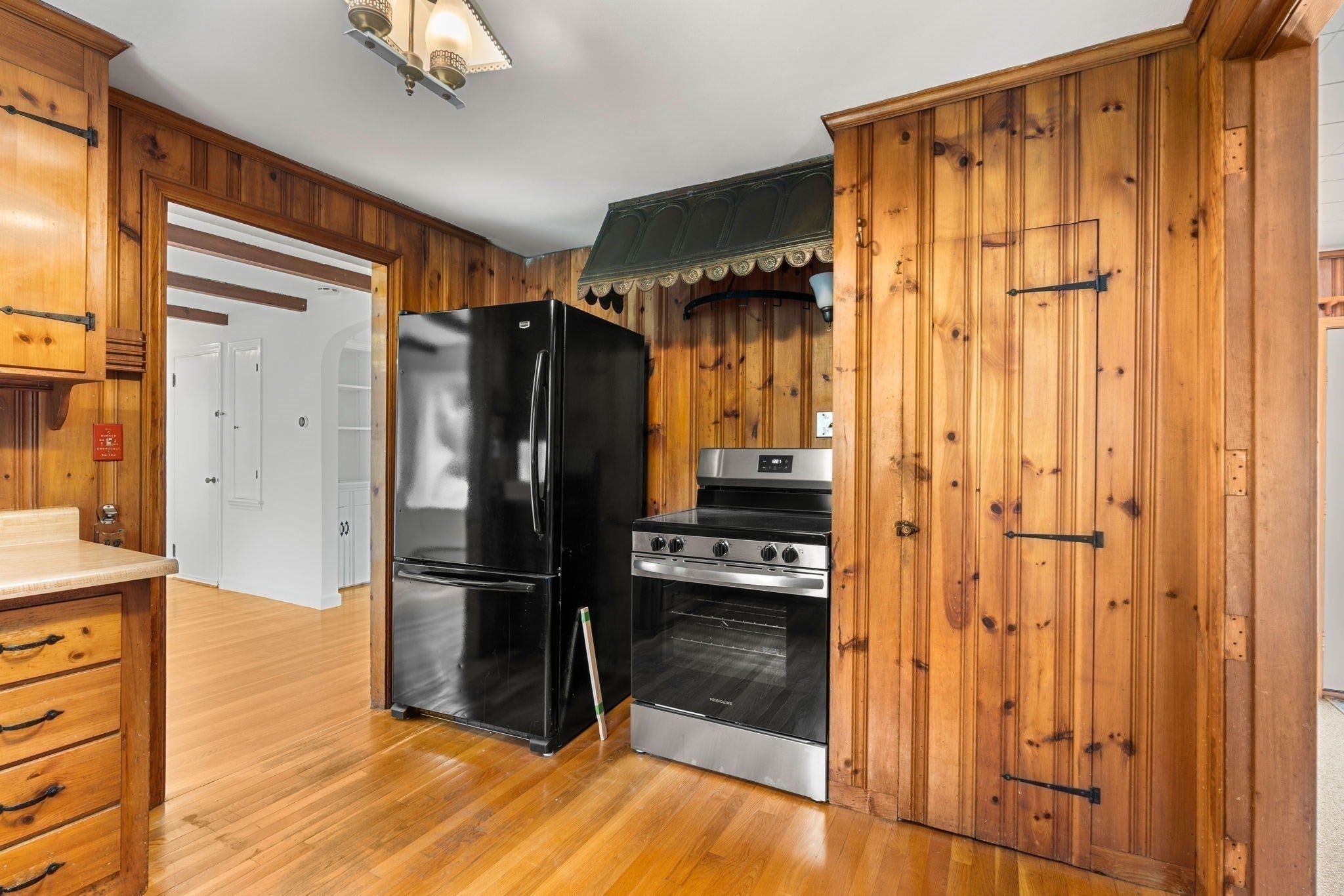 369 Main St, Holden, MA, 369 Main St, Holden, MA Photo #23