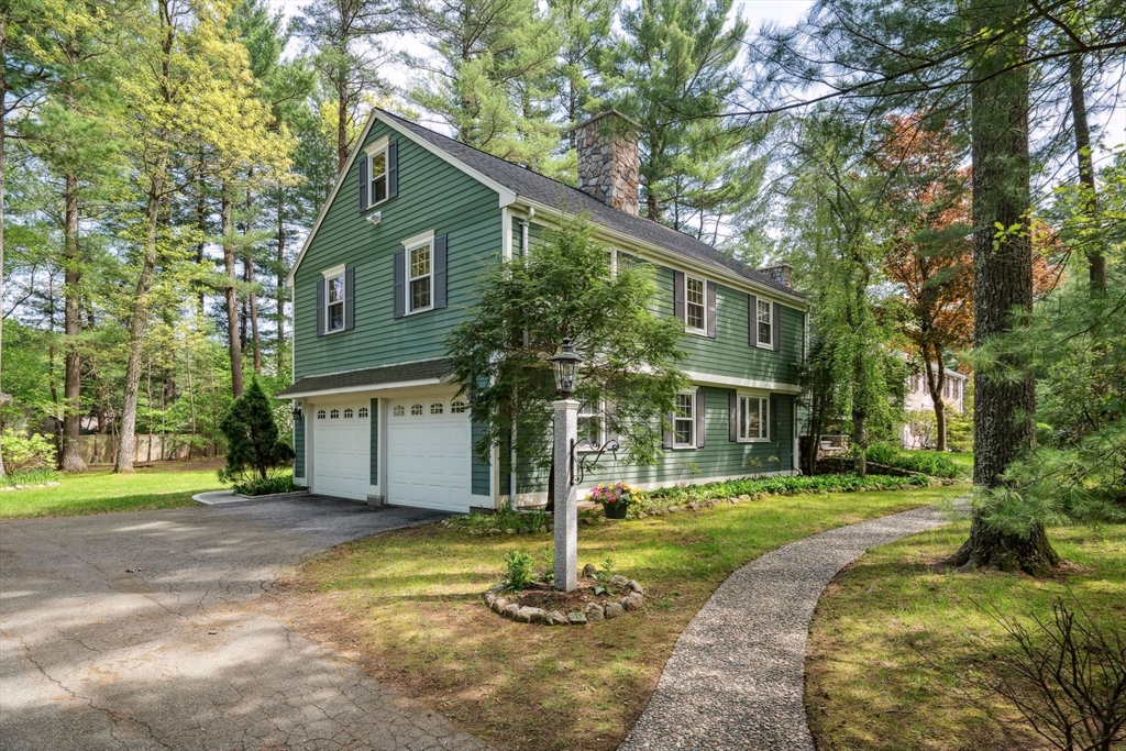 6 Smith Farm Trl