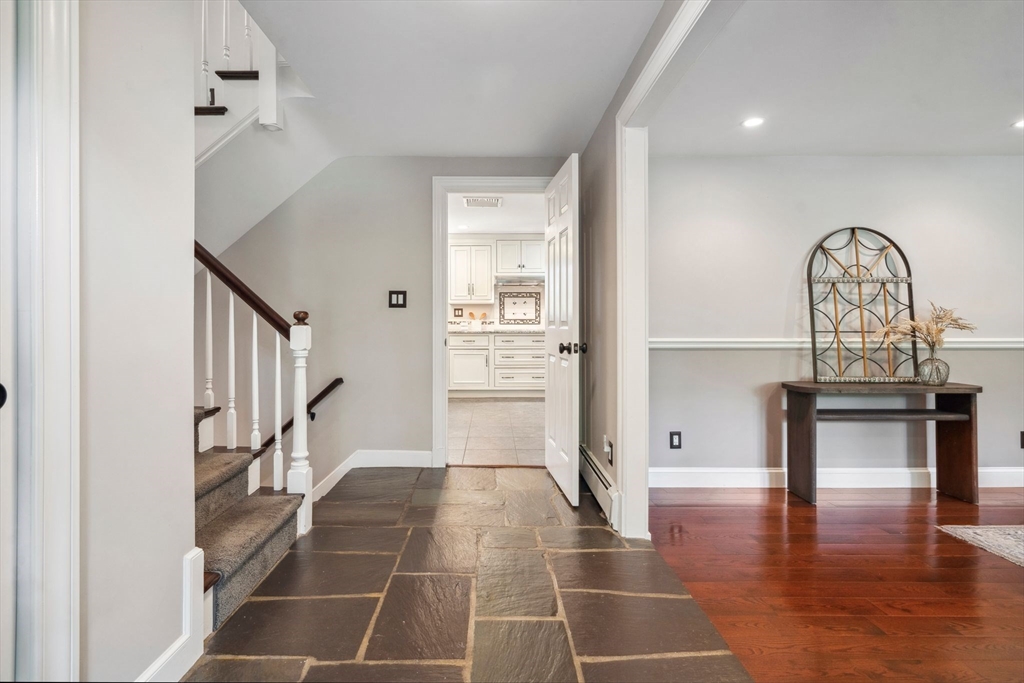 6 Smith Farm Trl