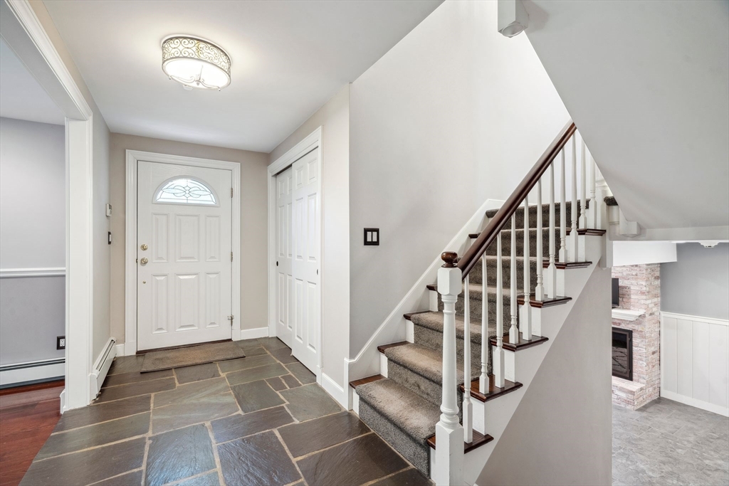 6 Smith Farm Trl