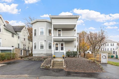 Photo of 10-12 Otis St, Fitchburg, MA 01420 (MLS # 73455366)