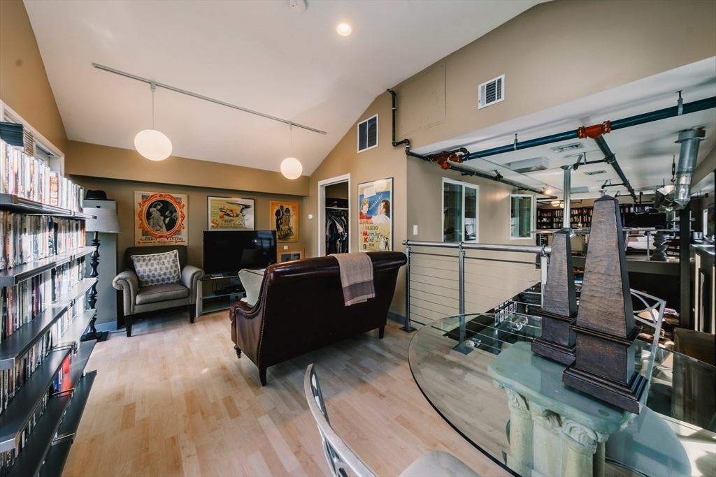 1391 Hyde Park Ave #D, Boston, MA, 1391 Hyde Park Ave #D, Boston, MA Photo #18
