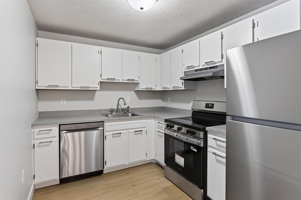 80 Stanton St #27, Worcester, MA, 80 Stanton St #27, Worcester, MA Photo #11