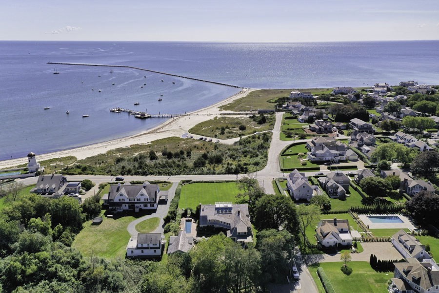 Barnstable, Massachusetts 02647, United States, 8 Bedrooms Bedrooms, ,6 BathroomsBathrooms,Residential,Active,231747