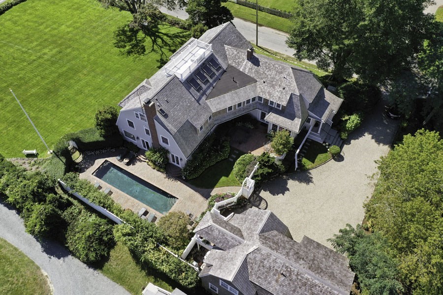 Barnstable, Massachusetts 02647, United States, 8 Bedrooms Bedrooms, ,6 BathroomsBathrooms,Residential,Active,231747