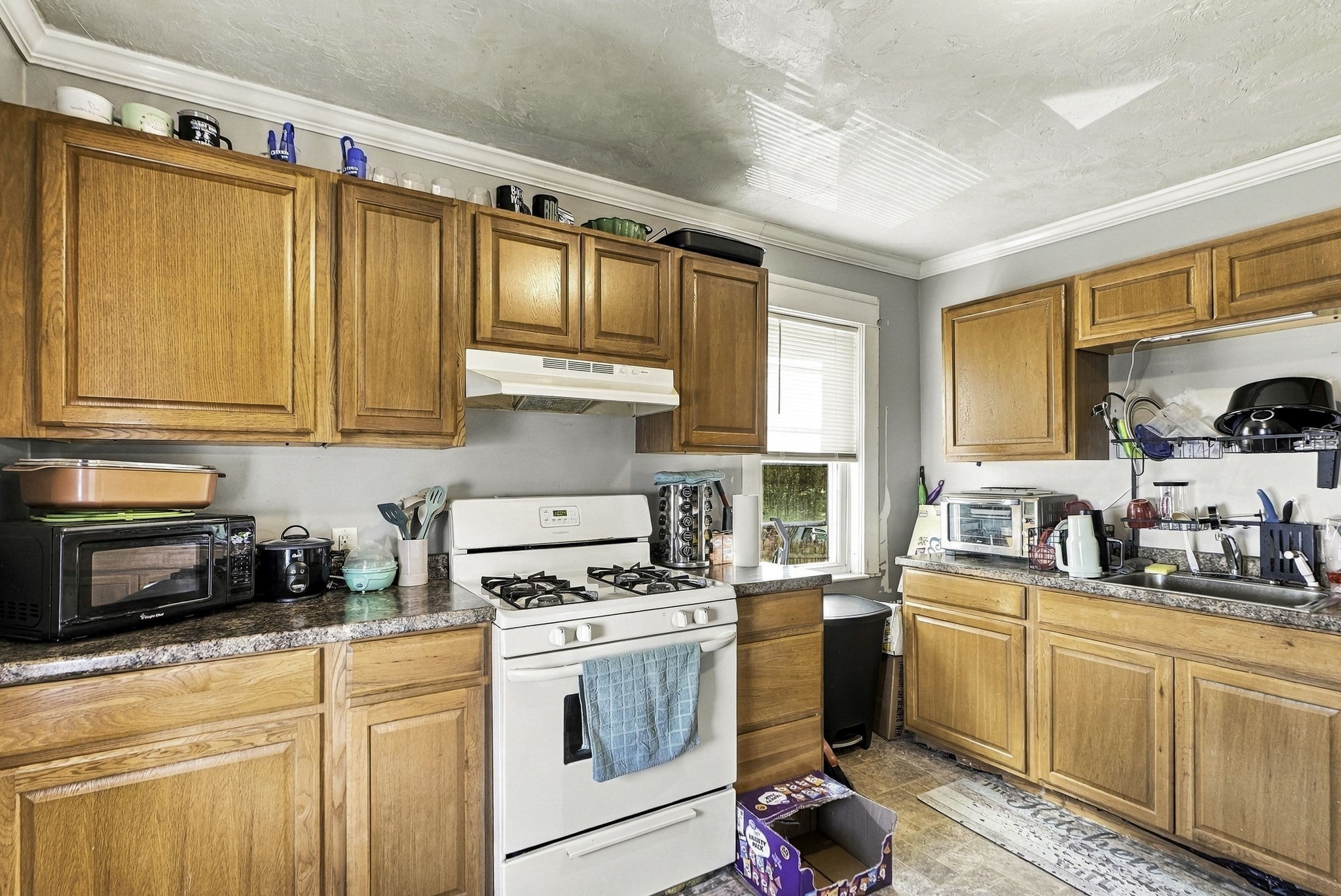 57 Chester St, Fitchburg, MA Photo #34