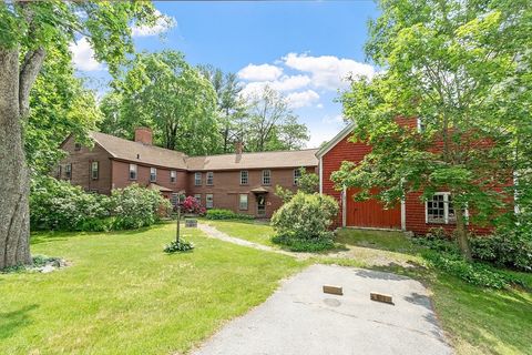 73 A&B Mammoth Road Pelham NH 03076