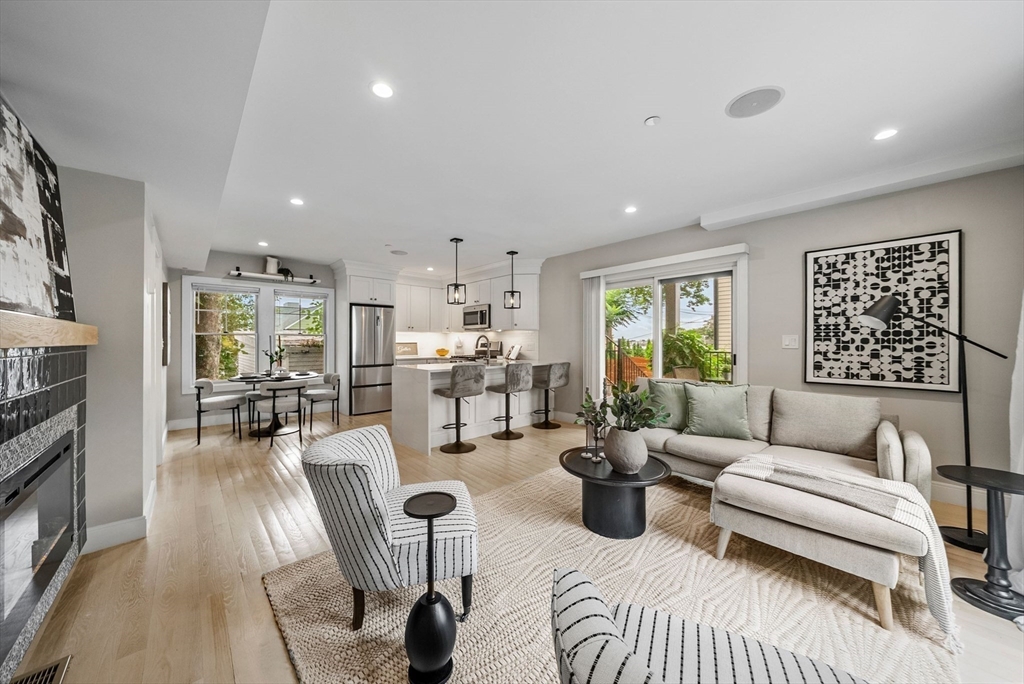 108-R Mount Pleasant Ave. 108R