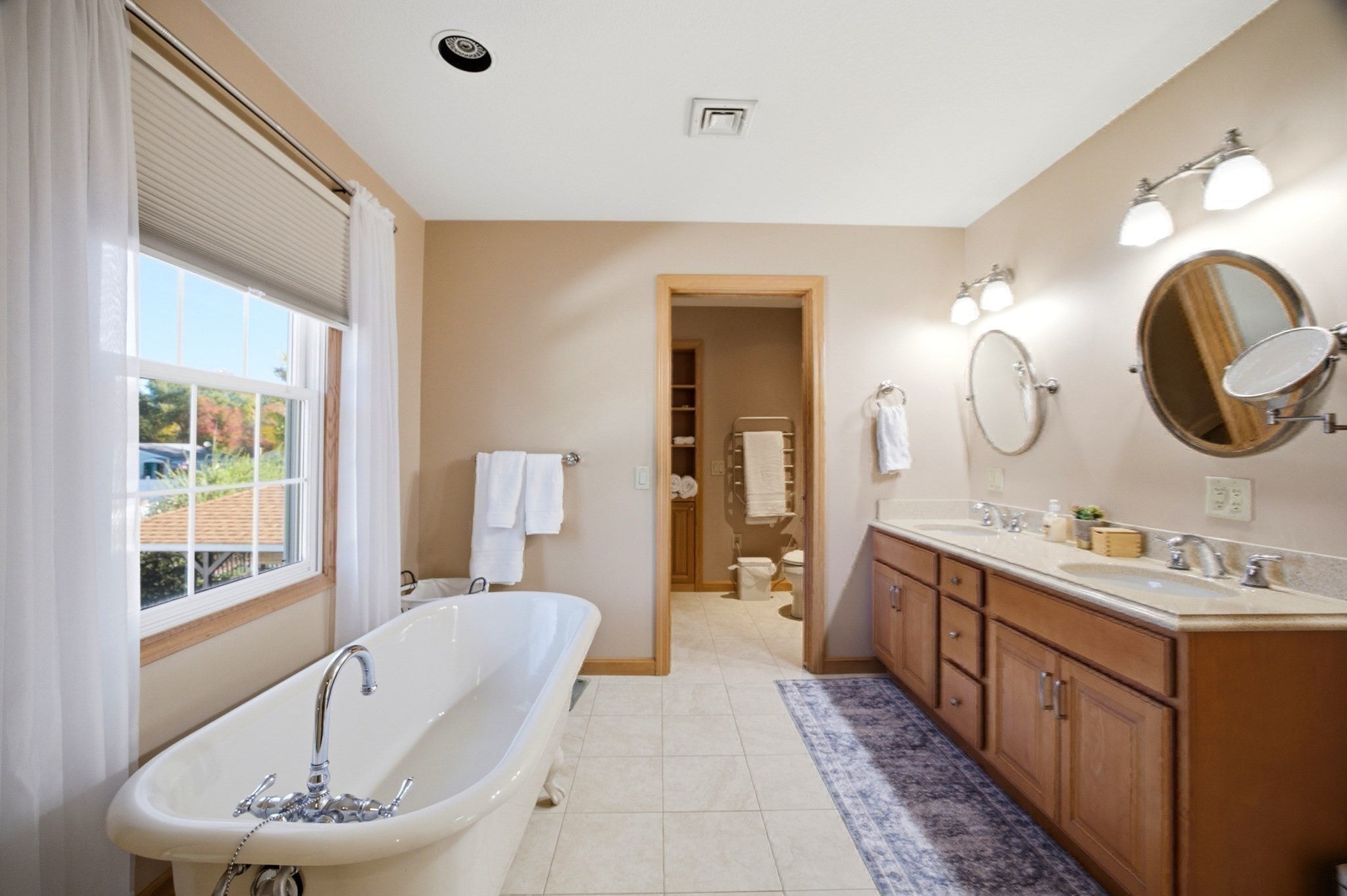 37 Upland Rd, Holyoke, MA Photo #26