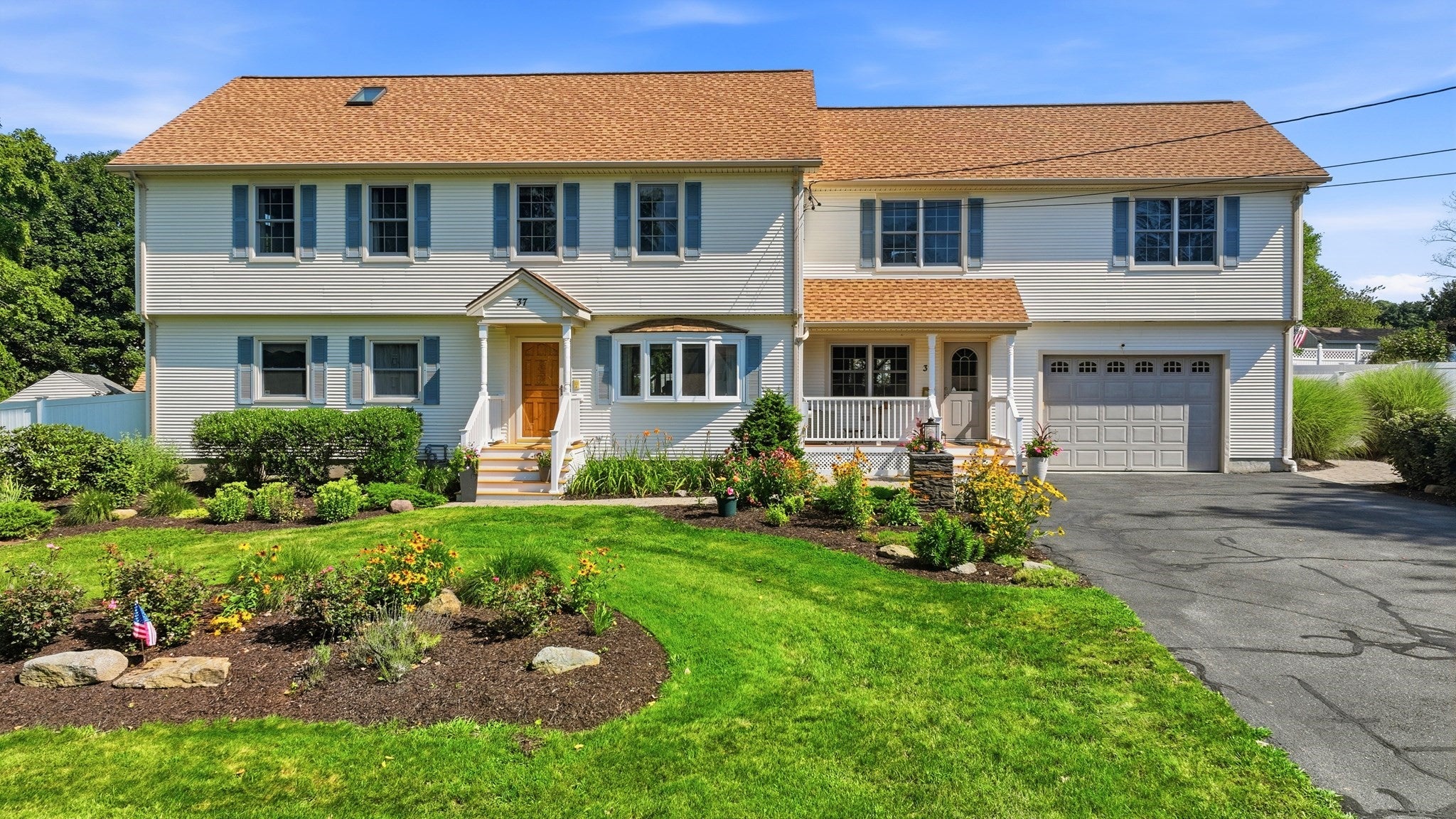 37 Upland Rd, Holyoke, MA Photo #1