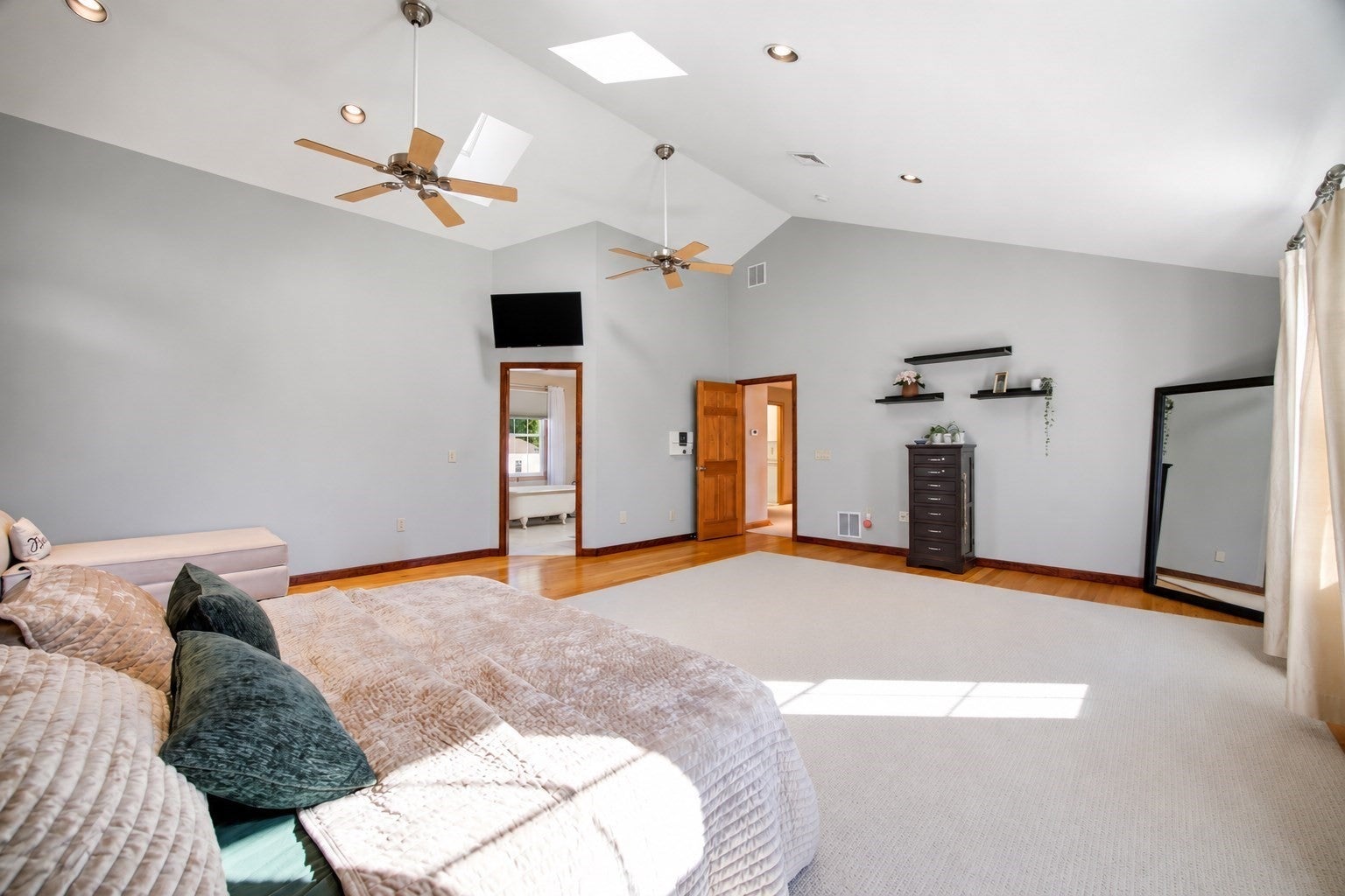 37 Upland Rd, Holyoke, MA, 37 Upland Rd, Holyoke, MA Photo #28