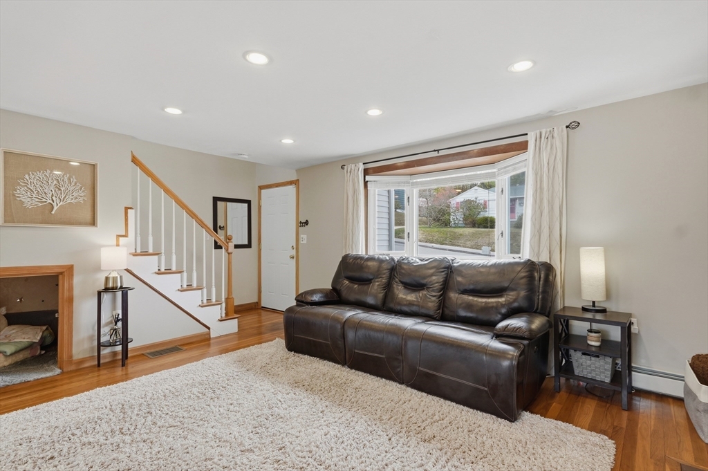 8 Harvard Street Extension