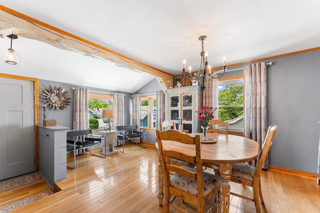 28 Hillcrest Rd