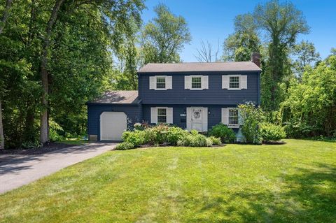 30 Eastview Rd Hopkinton MA 01748
