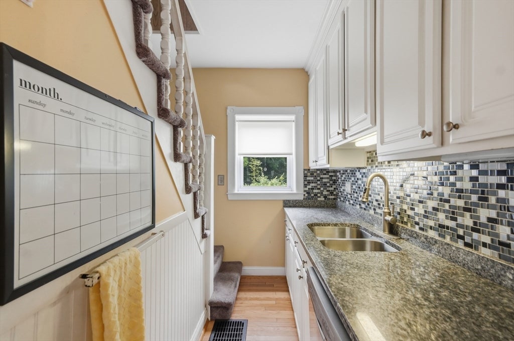174 Willard Street, Lowell, MA, 174 Willard Street, Lowell, MA Photo #16