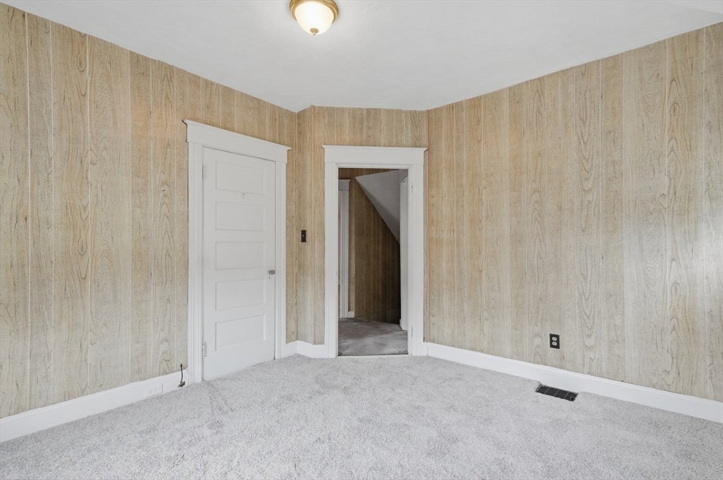 174 Willard Street, Lowell, MA, 174 Willard Street, Lowell, MA Photo #29