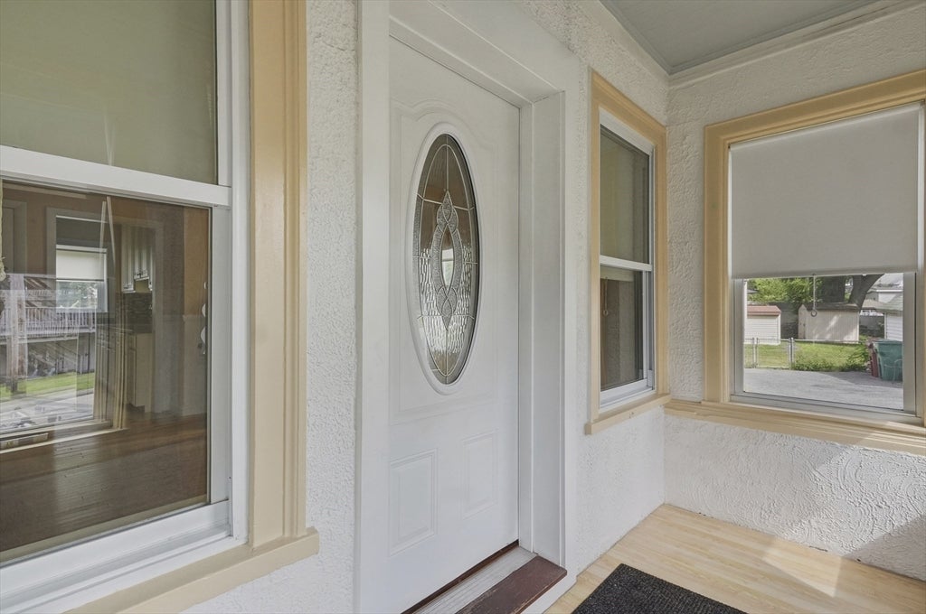 174 Willard Street, Lowell, MA, 174 Willard Street, Lowell, MA Photo #3