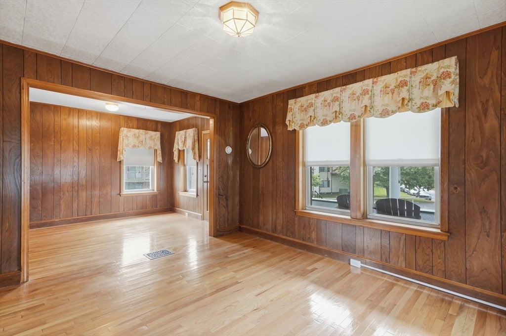 174 Willard Street, Lowell, MA, 174 Willard Street, Lowell, MA Photo #9