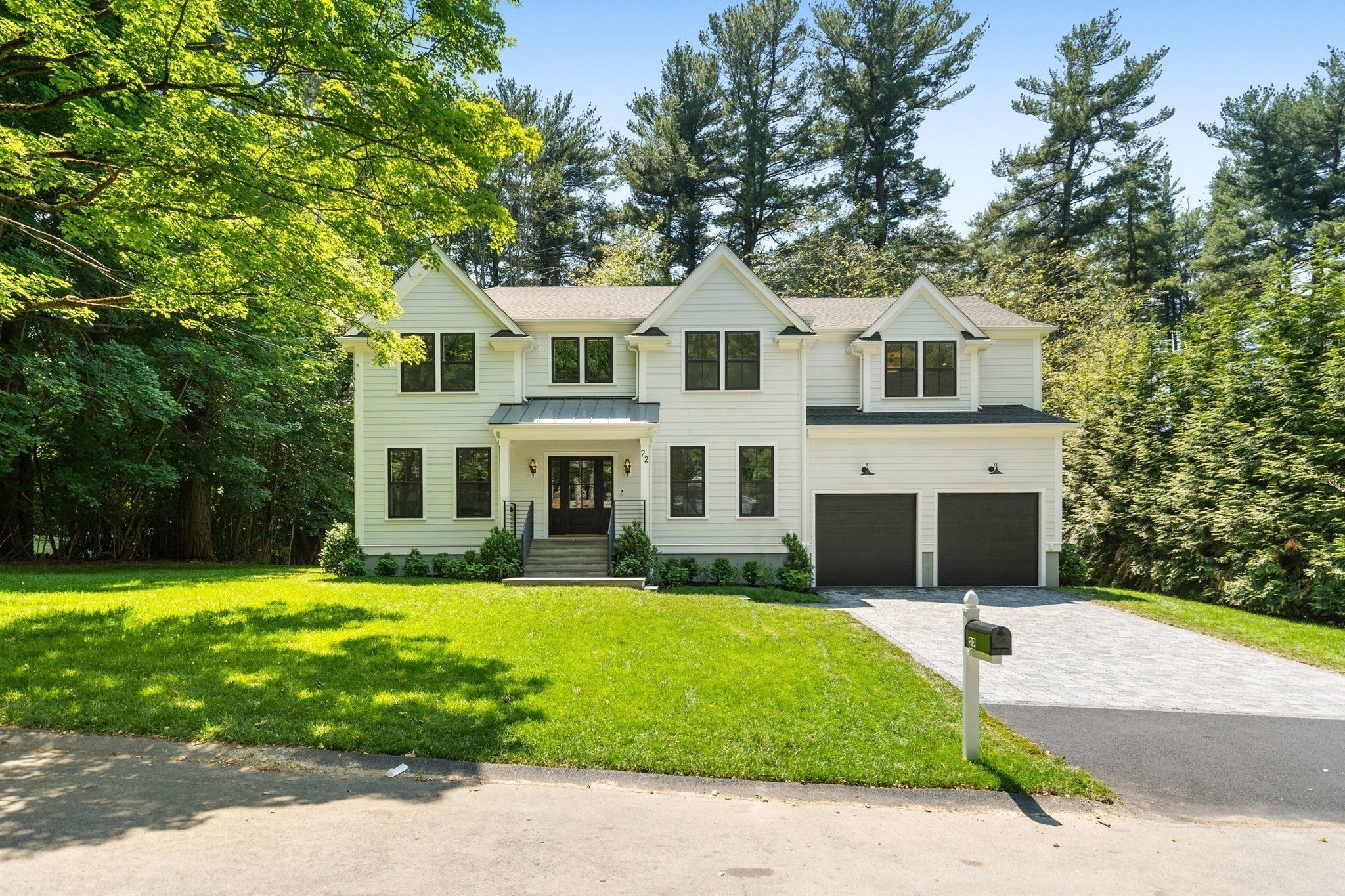 22 Constitution Rd, Lexington MA 02421